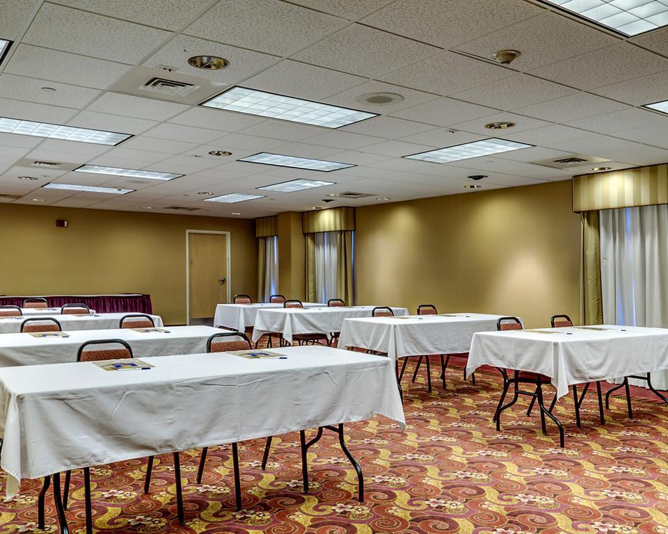 Comfort Inn & Suites York Exterior foto