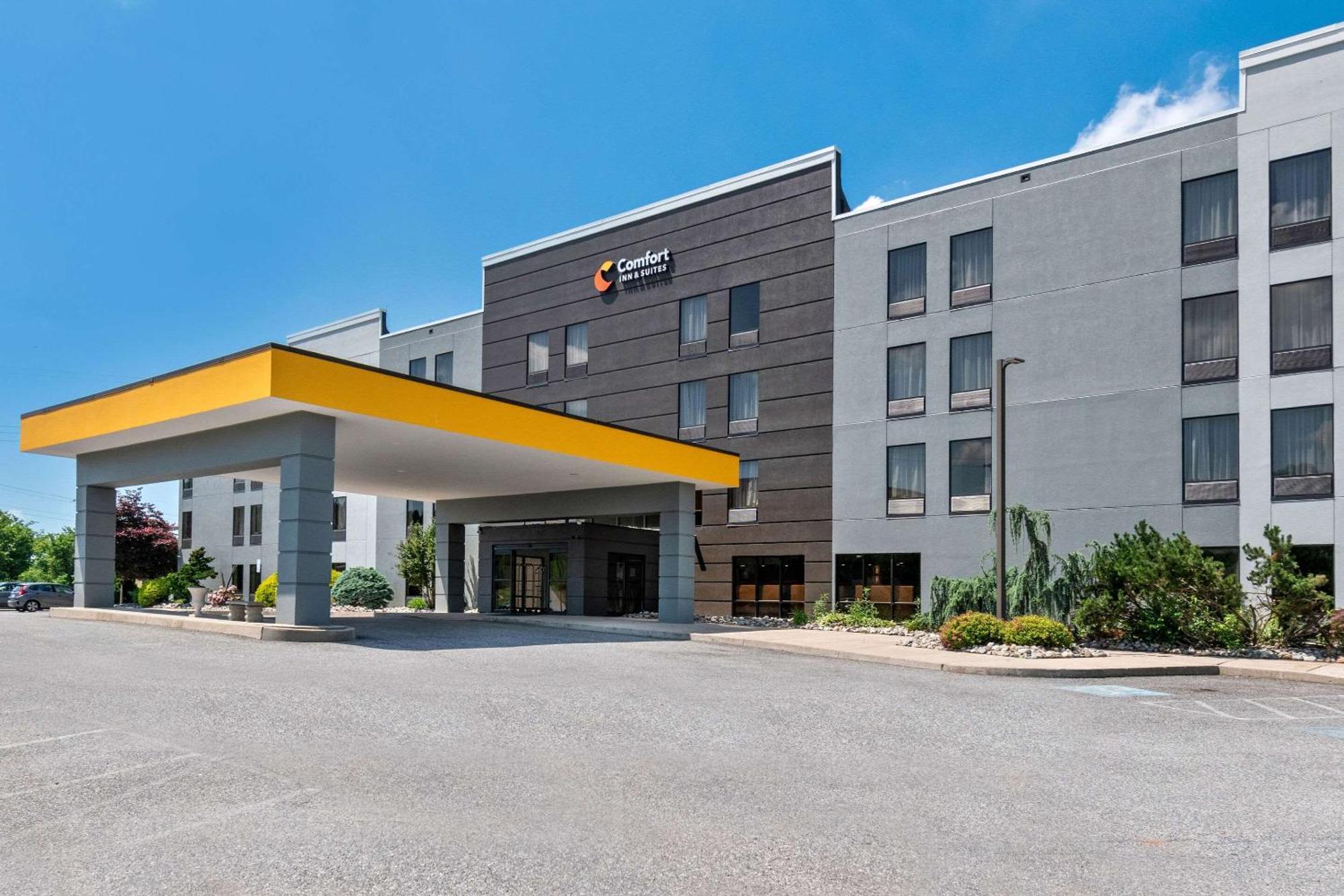 Comfort Inn & Suites York Exterior foto
