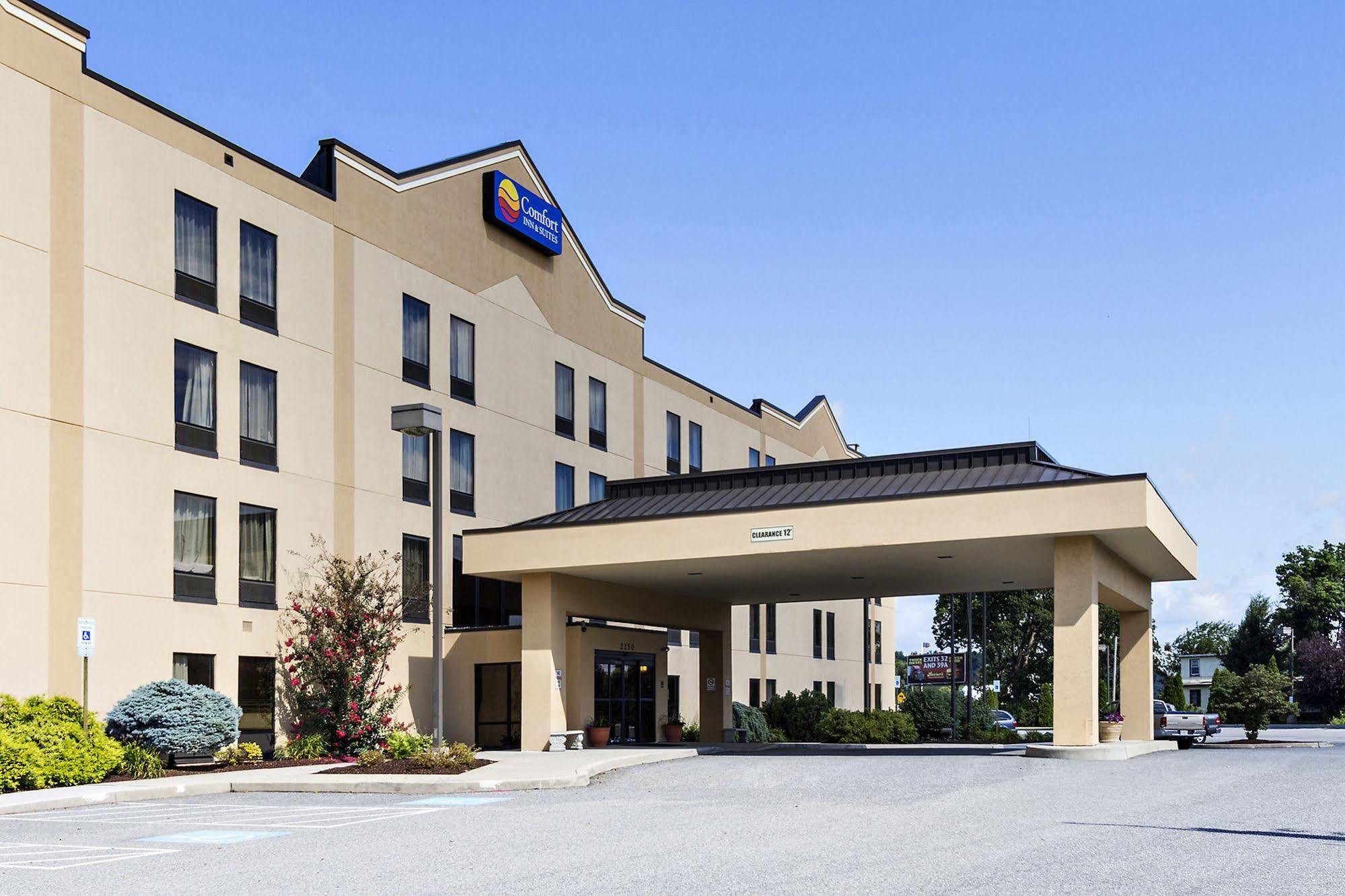 Comfort Inn & Suites York Exterior foto